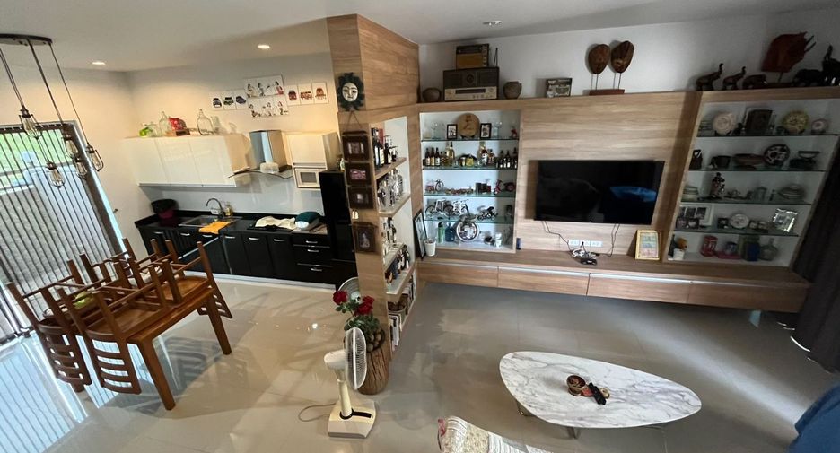 For sale 2 bedrooms townhouse in Ko Samui, Surat Thani
