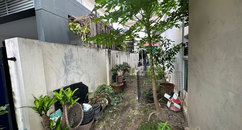 For sale 3 bedrooms house in Mueang Chon Buri, Chonburi