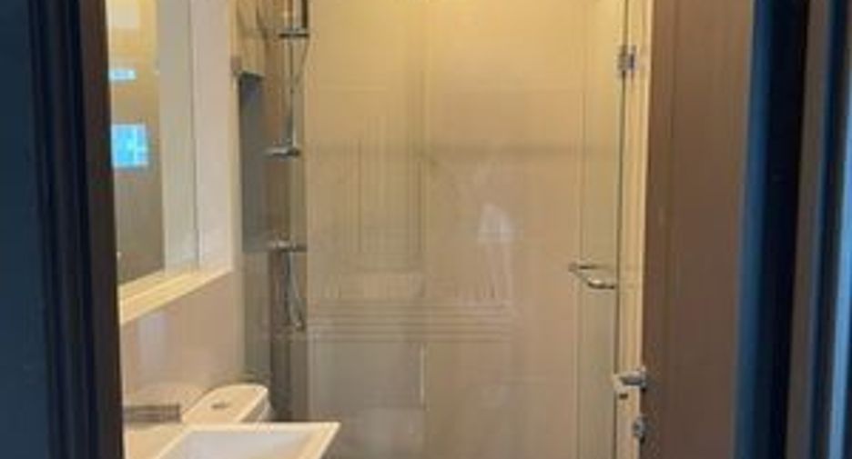 For sale 2 bedrooms condo in Sathon, Bangkok