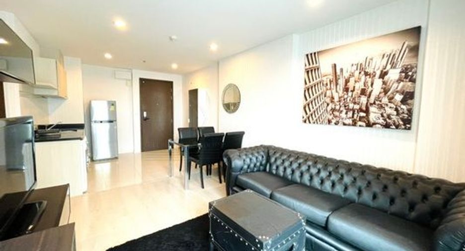 For sale 2 bedrooms condo in Sathon, Bangkok
