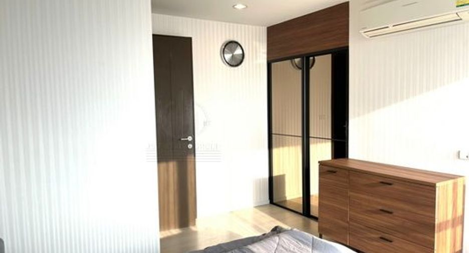 For sale 2 bedrooms condo in Sathon, Bangkok