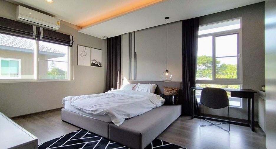 For sale 4 bedrooms house in Prawet, Bangkok