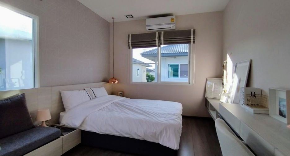 For sale 4 bedrooms house in Prawet, Bangkok