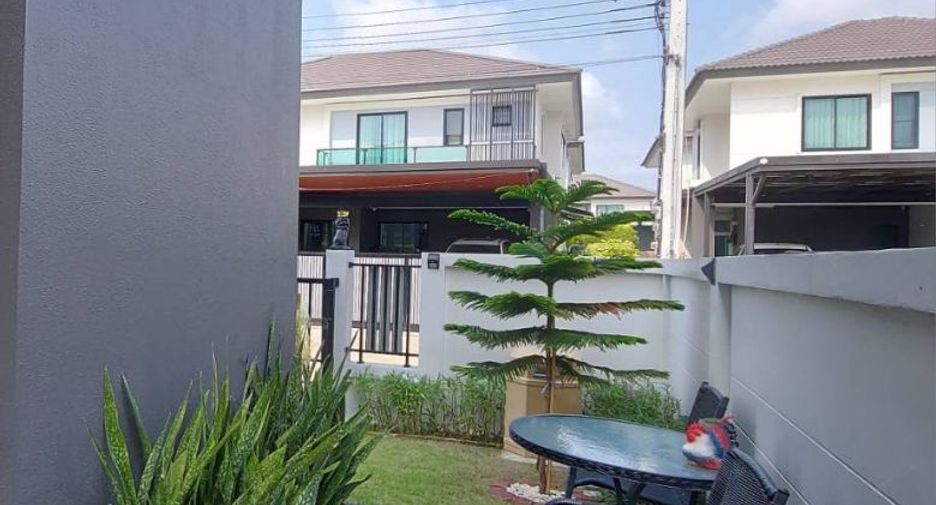 For rent 4 bed house in Bang Bo, Samut Prakan