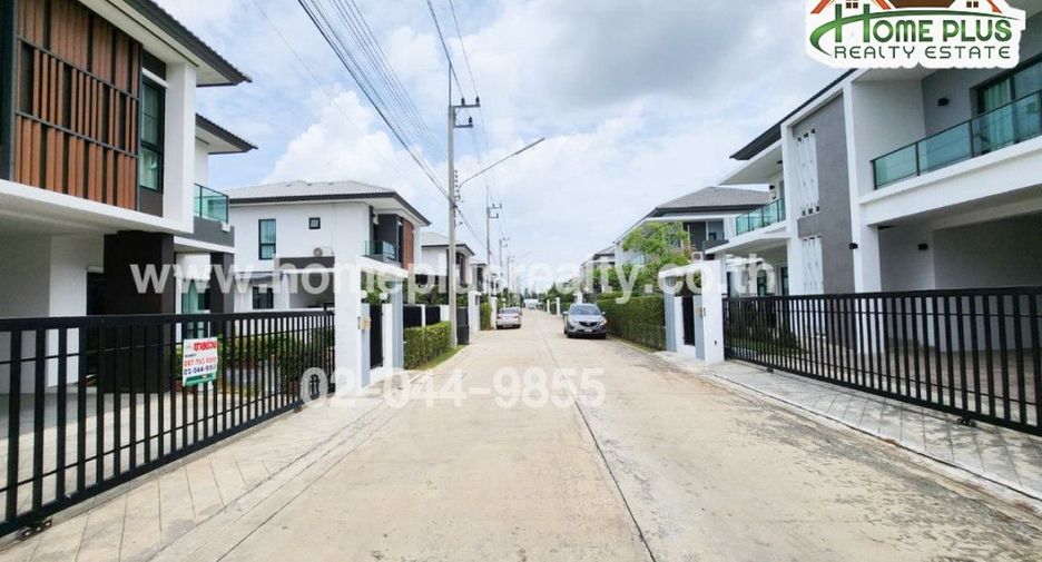 For sale 4 ベッドルーム house in Lam Luk Ka, Pathum Thani