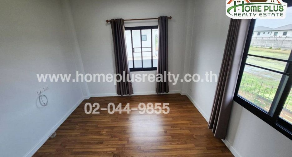 For sale 4 ベッドルーム house in Lam Luk Ka, Pathum Thani