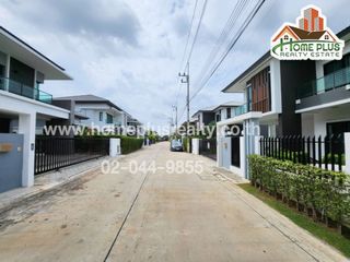 For sale 4 ベッドルーム house in Lam Luk Ka, Pathum Thani