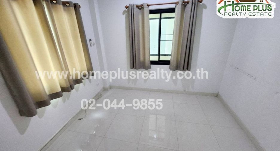 For sale 4 ベッドルーム house in Lam Luk Ka, Pathum Thani