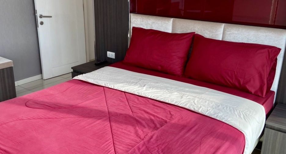 For sale 1 bed apartment in Pratumnak, Pattaya