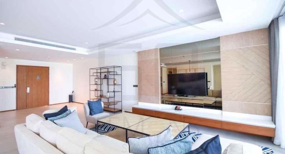 For rent 3 bedrooms townhouse in Thalang, Phuket