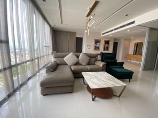 À louer 2 chambres condo à Sathon, Bangkok