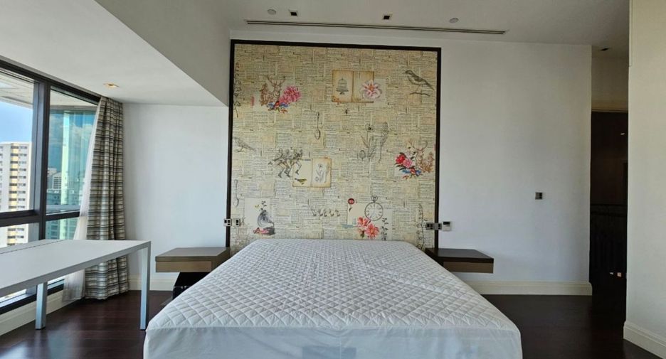 For rent and for sale 3 bedrooms condo in Watthana, Bangkok