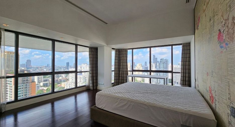 For rent and for sale 3 bedrooms condo in Watthana, Bangkok