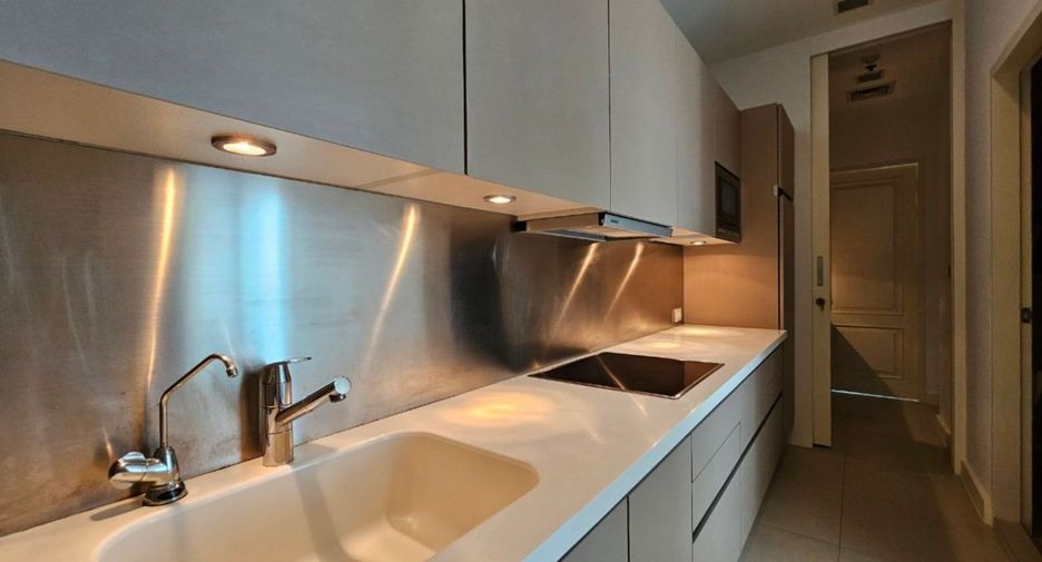 For rent and for sale 3 bedrooms condo in Watthana, Bangkok