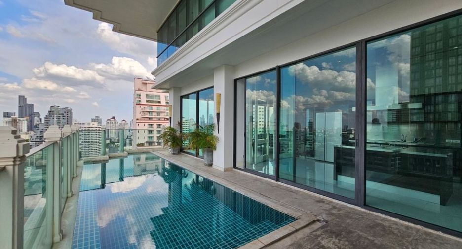 For rent and for sale 3 bedrooms condo in Watthana, Bangkok