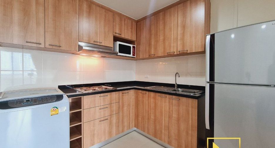 Apartment zur Miete mit 3 Zimmer in Khlong Toei, Bangkok