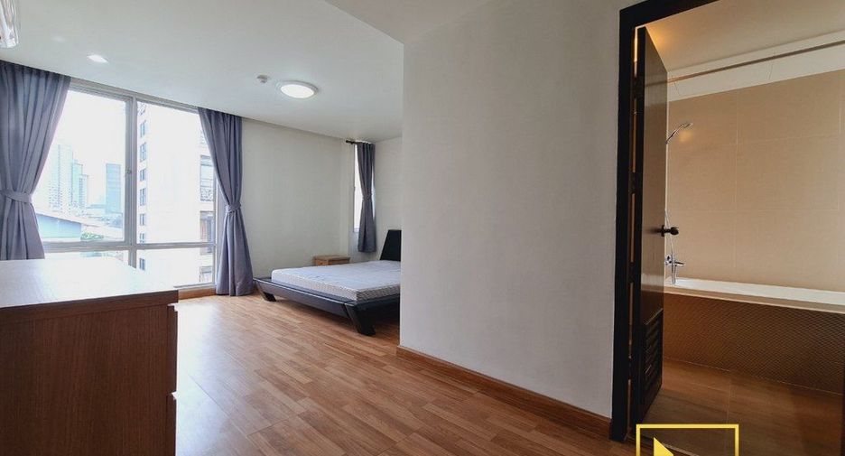Apartment zur Miete mit 3 Zimmer in Khlong Toei, Bangkok
