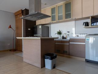 Apartamento en alquiler de 2 habitaciones en Watthana, Bangkok