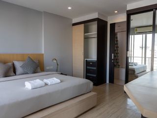 Apartamento en alquiler de 2 habitaciones en Watthana, Bangkok