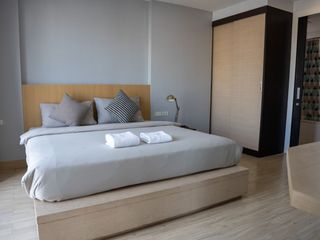 Apartamento en alquiler de 2 habitaciones en Watthana, Bangkok