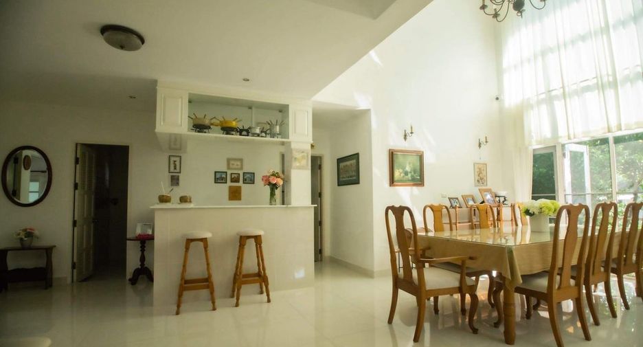 For sale 3 Beds house in Lam Luk Ka, Pathum Thani