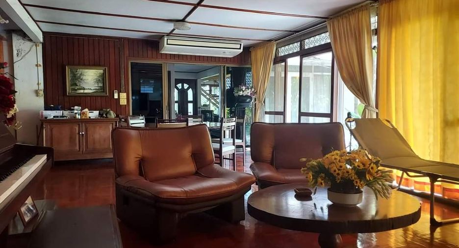 ให้เช่า 5 เตียง บ้านเดี่ยว ใน คลองเตย, กรุงเทพฯ