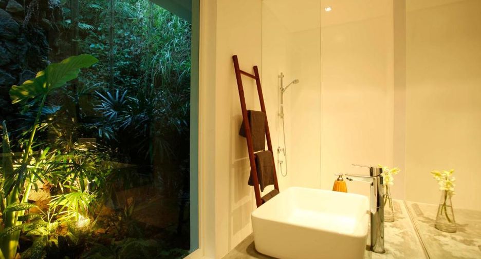 For rent and for sale 3 bedrooms villa in Kathu, Phuket