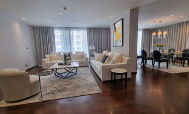 For rent 2 bed condo in Watthana, Bangkok