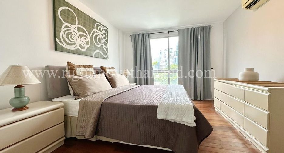 For rent and for sale 2 bedrooms condo in Watthana, Bangkok