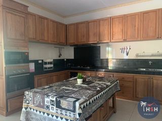 For rent 4 bedrooms villa in Mueang Phuket, Phuket