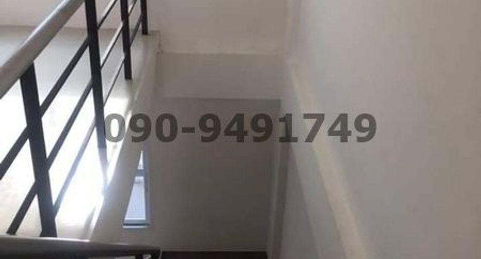 For rent 3 bedrooms retail Space in Bang Khae, Bangkok