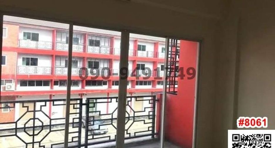 For rent 3 bedrooms retail Space in Bang Khae, Bangkok