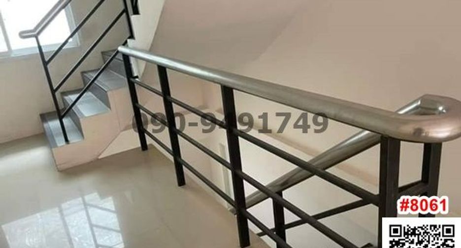 For rent 3 bedrooms retail Space in Bang Khae, Bangkok