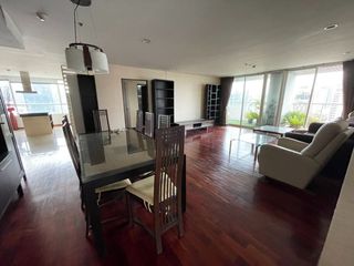 For sale 3 bedrooms condo in Pathum Wan, Bangkok