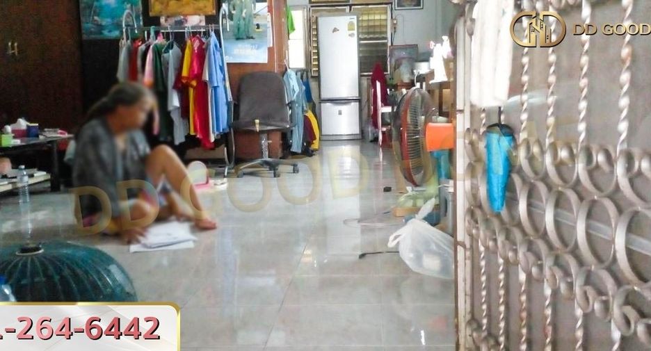 For sale 2 bedrooms townhouse in Lat Lum Kaeo, Pathum Thani