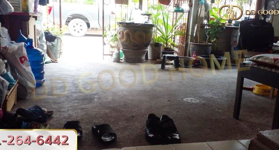 For sale 2 bedrooms townhouse in Lat Lum Kaeo, Pathum Thani