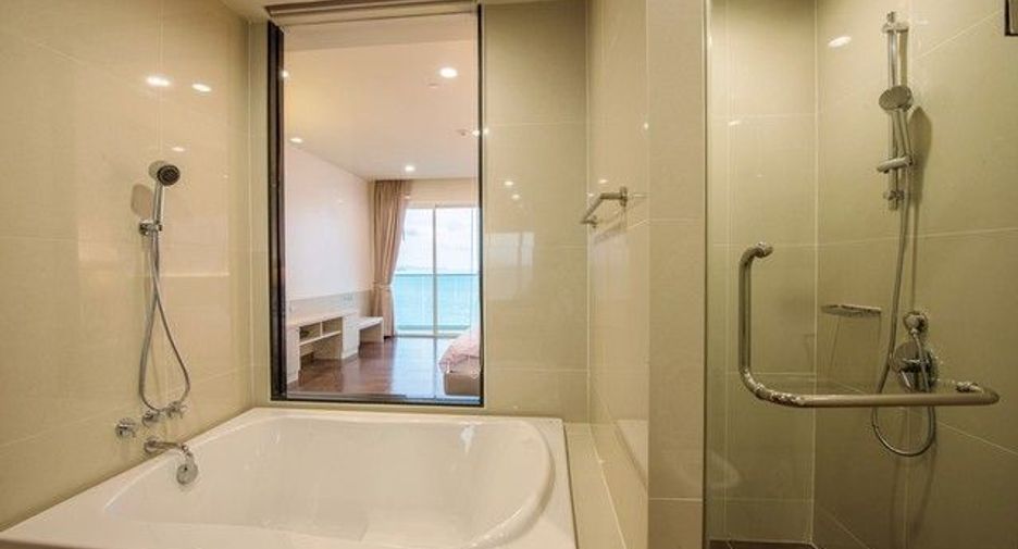 For rent 2 bedrooms condo in Sattahip, Chonburi