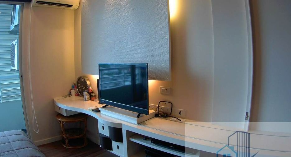 Wohnung zum Kauf mit 1 Zimmer in Khlong San, Bangkok