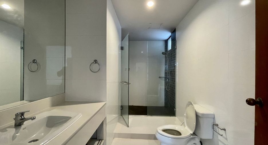 出租 3 卧室 公寓式住宅 在 Khlong Toei, 曼谷