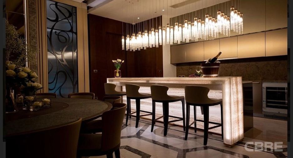 For sale 3 ベッドルーム condo in Khlong San, Bangkok