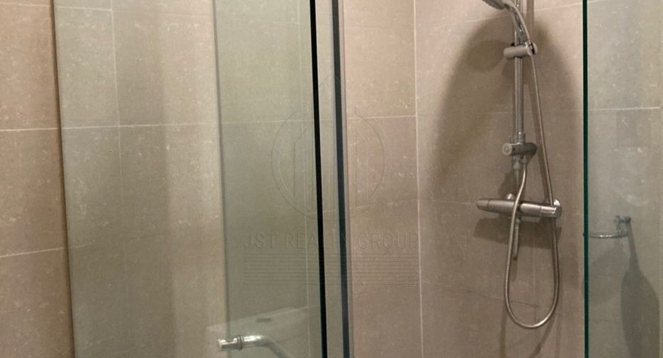 Wohnung zur Miete mit 1 Zimmer in Pathum Wan, Bangkok