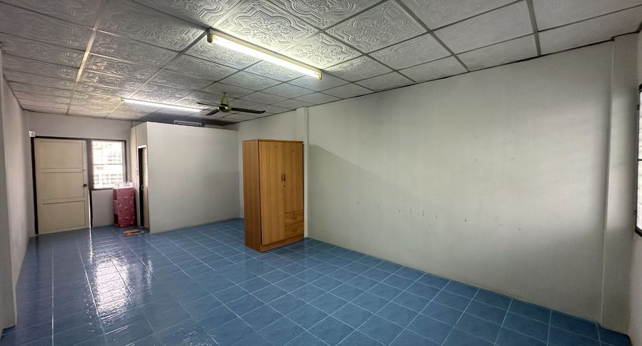 For sale 23 bedrooms apartment in Bueng Kum, Bangkok