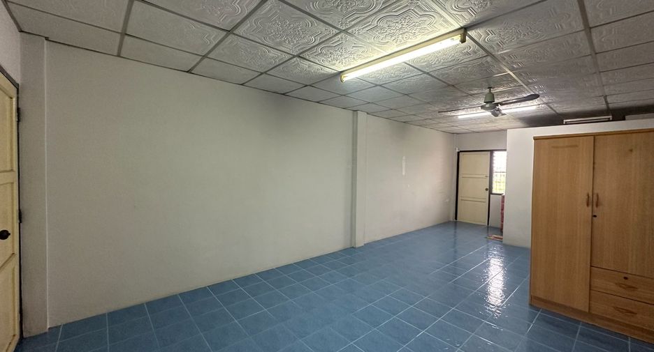 For sale 23 bedrooms apartment in Bueng Kum, Bangkok