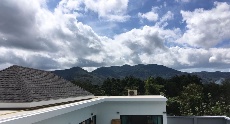 For rent and for sale 3 bedrooms villa in Thalang, Phuket