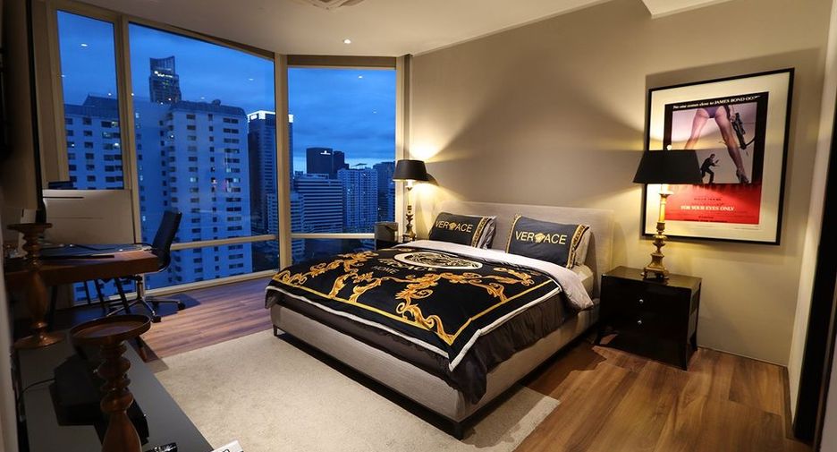 À vendre 3 chambres condo à Watthana, Bangkok