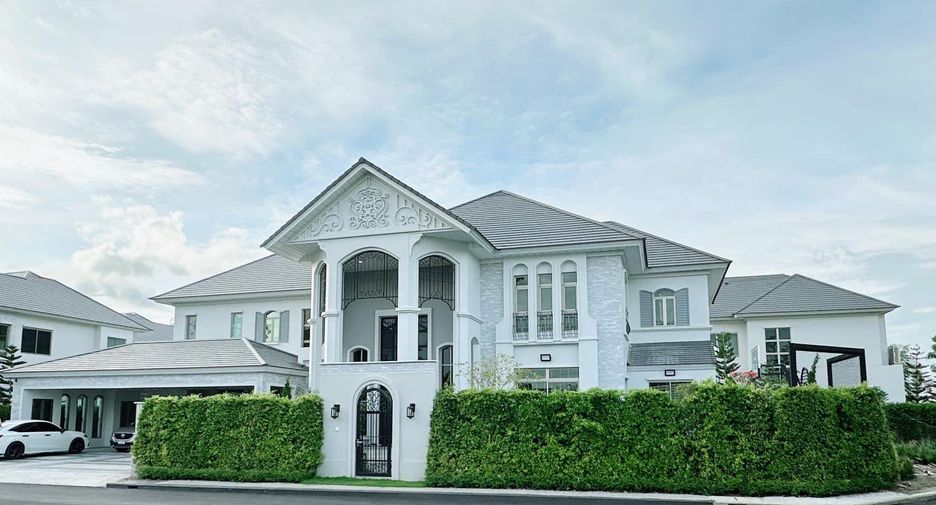 For rent そして for sale 5 Beds villa in Saphan Sung, Bangkok