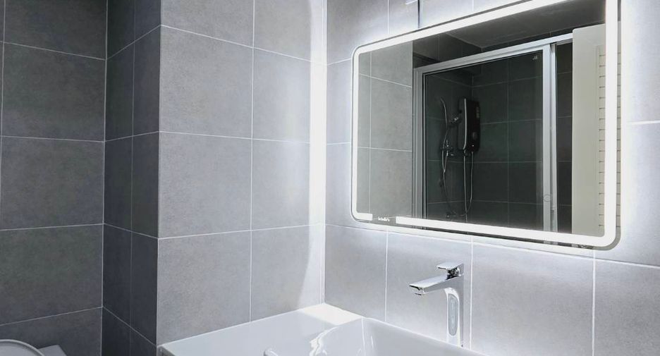 For sale 1 bed condo in Bang Kapi, Bangkok