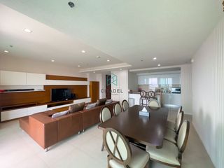 Condo en alquiler de 3 habitaciones en Sathon, Bangkok