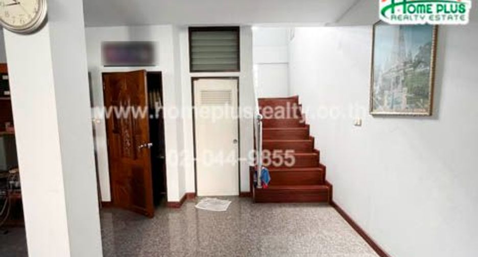For sale 6 bedrooms house in Bang Phlat, Bangkok