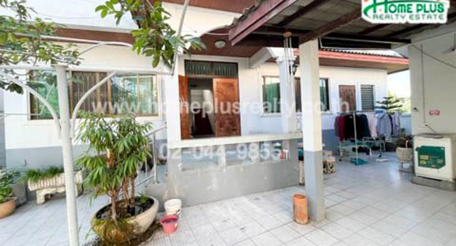 For sale 6 bedrooms house in Bang Phlat, Bangkok